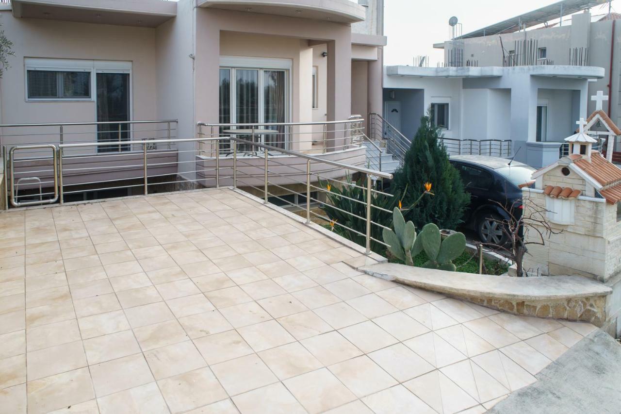 Glaros Beach Apartment Като Дарацо Екстериор снимка